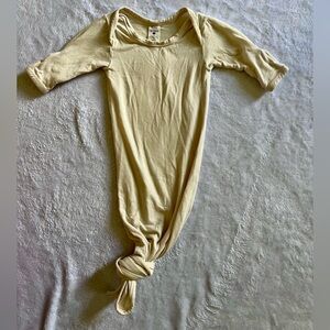 Kate Quinn knotted gown